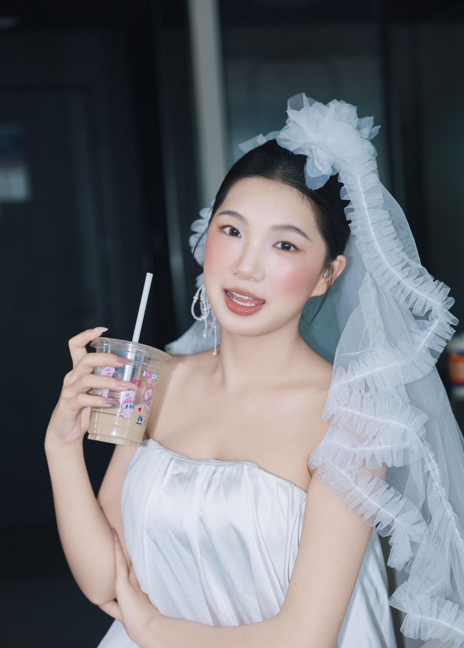 图片[2]-一杯杨枝 – 《光影邂逅白裙的瞬间》[41P]-COS写真在线网