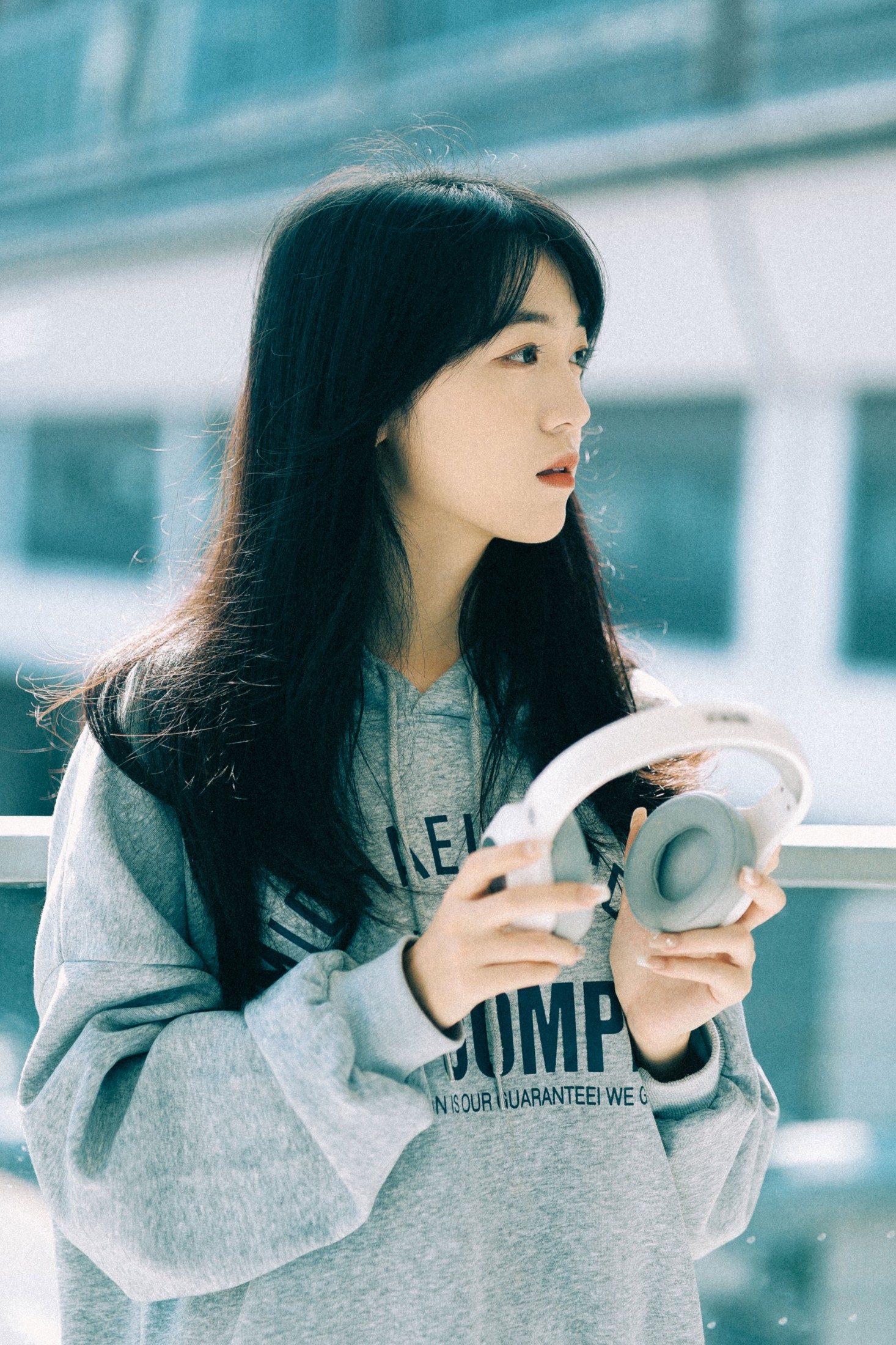冬瓜 – 《地铁站》[15P]-COS写真在线网