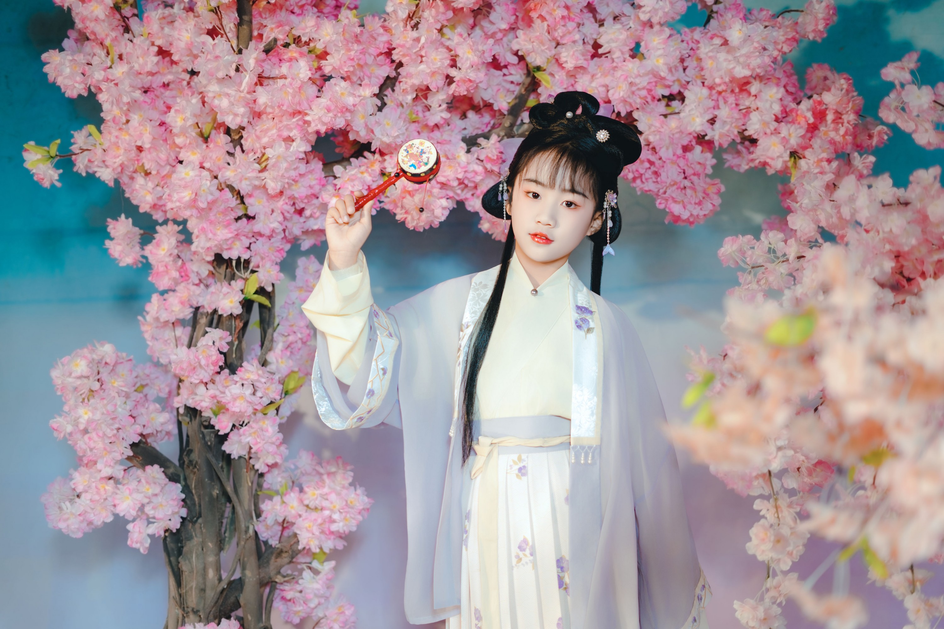 彤彤 – 《童真》[18P]-COS写真在线网
