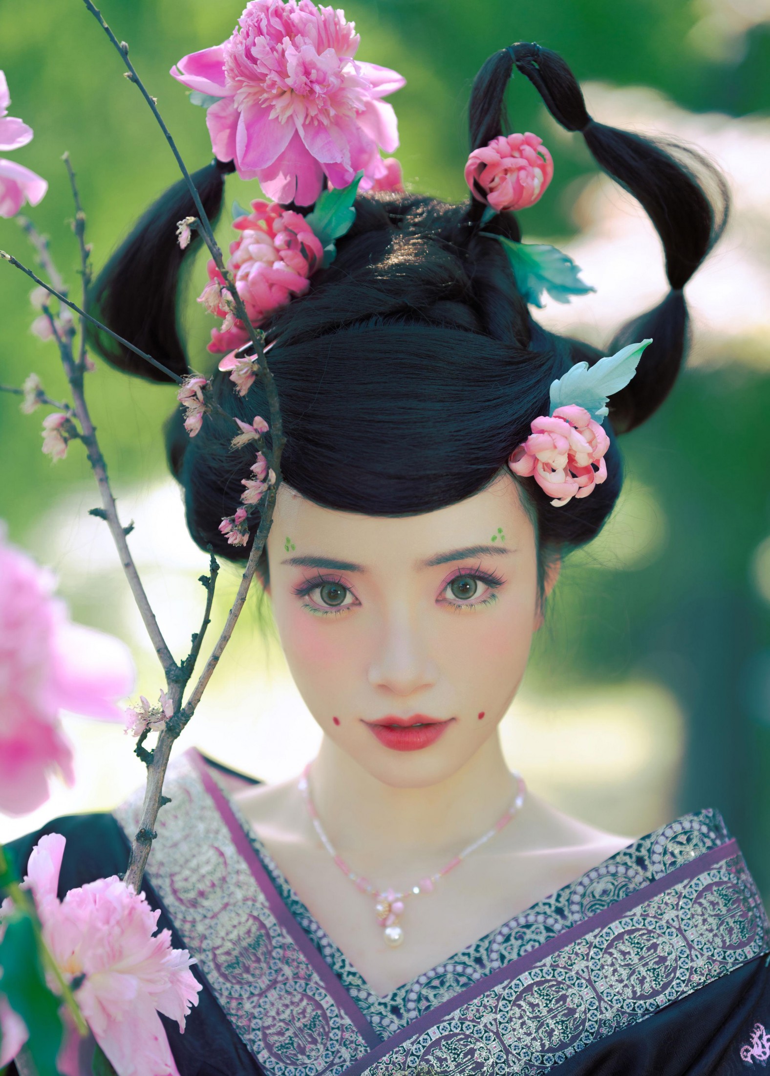 图片[2]-桃迟 – 《倾杯序——芍药》[12P]-COS写真在线网