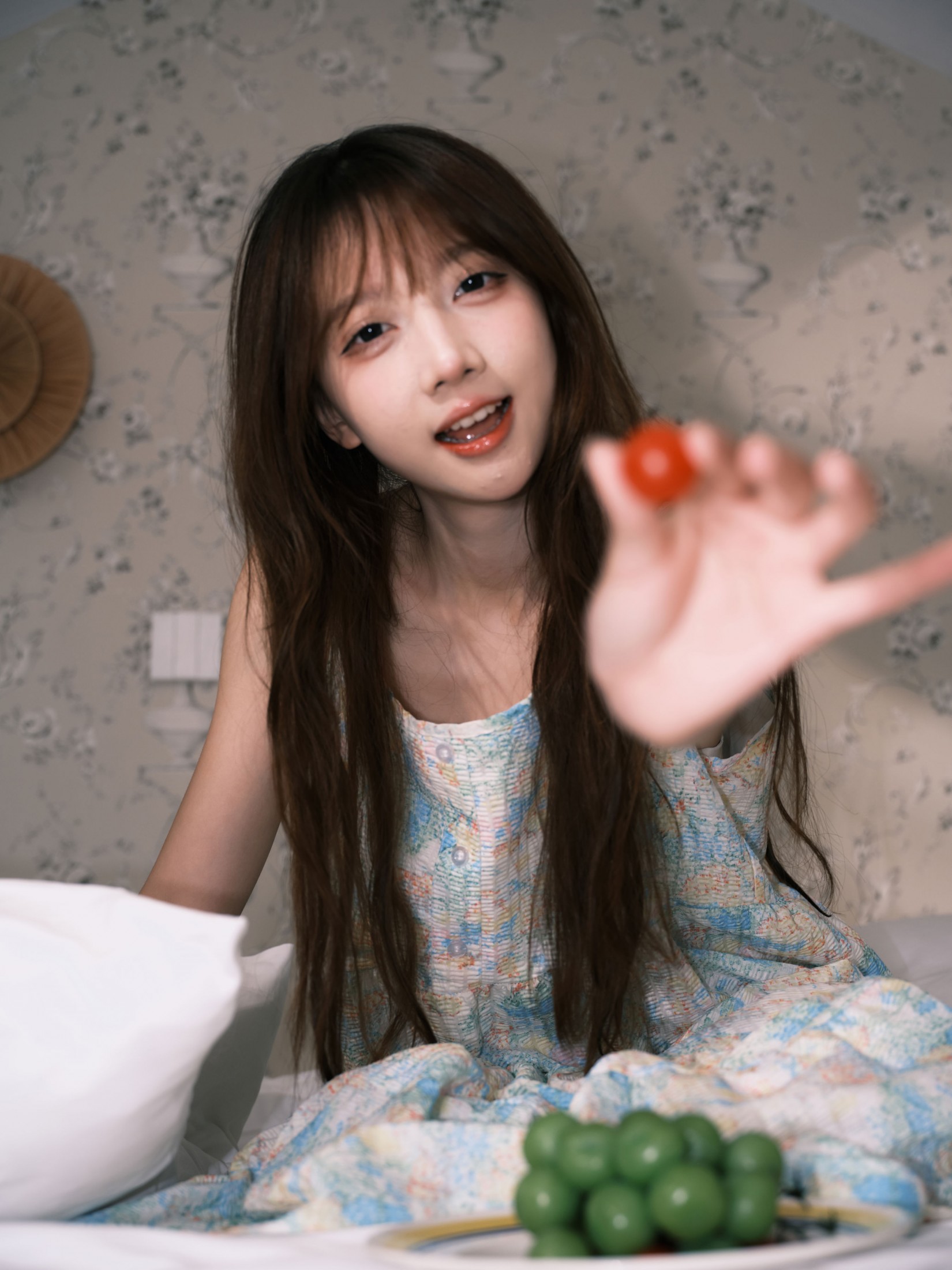图片[3]-醒醒 – 《起床梳洗的阁楼少女》[25P]-COS写真在线网