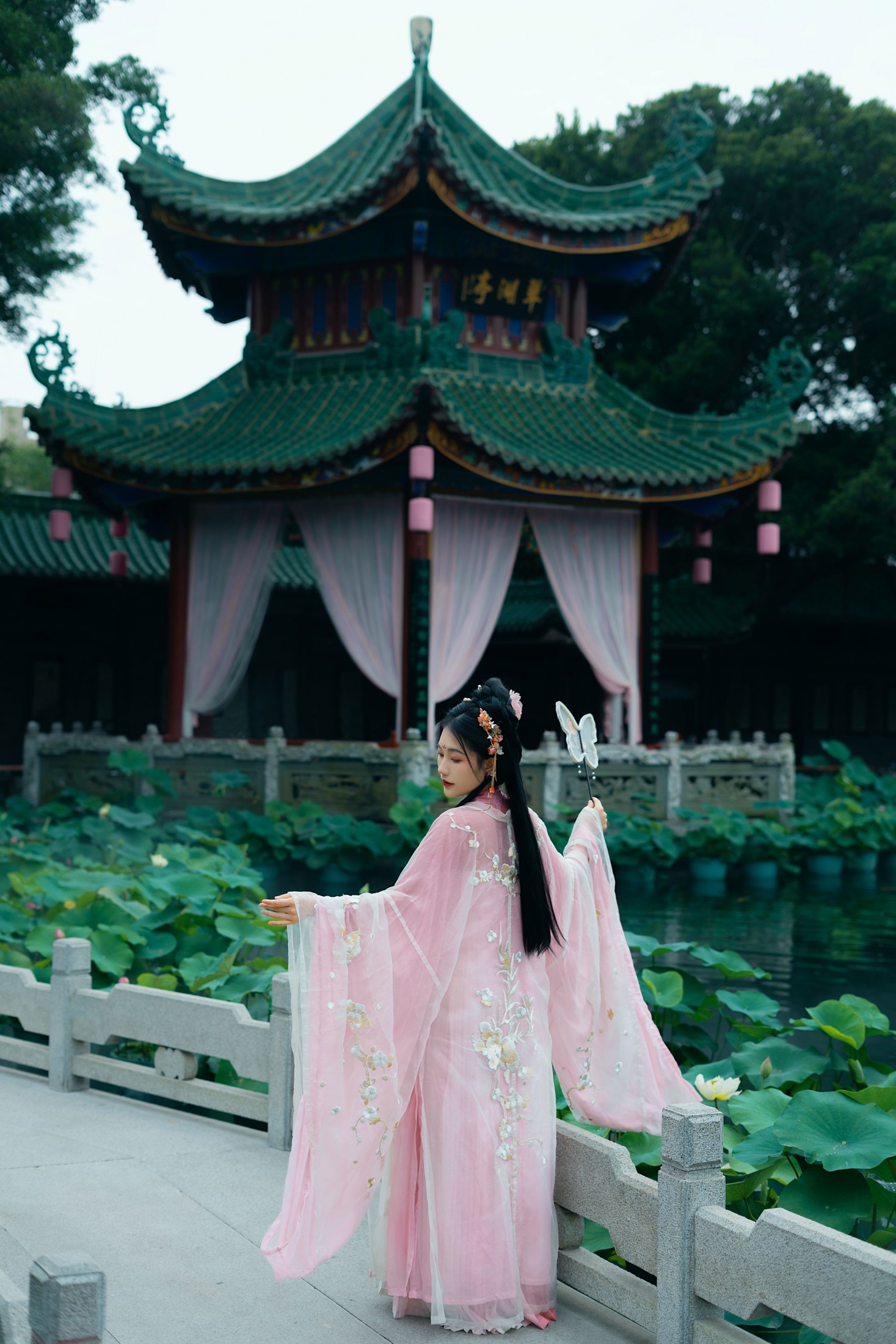 温迪 – 《夏雨荷》[20P]-COS写真在线网