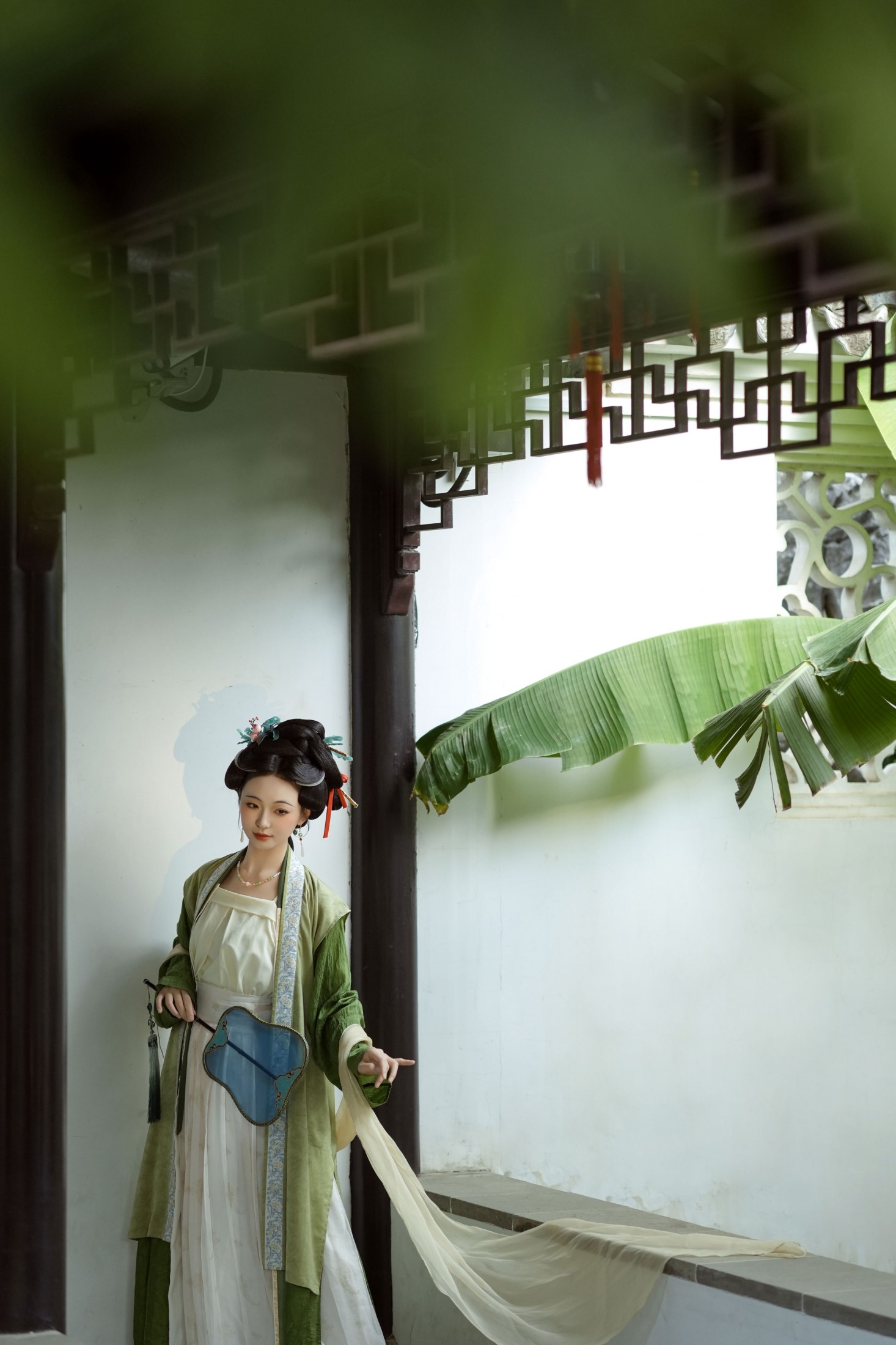 小羊爱干饭 – 《红了樱桃，绿了芭蕉》[24P]-COS写真在线网