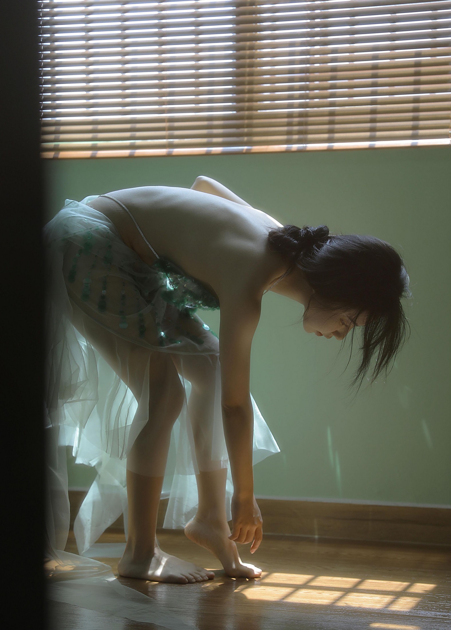 图片[2]-Wendy园子模特 – 《绿色》[15P]-COS写真在线网