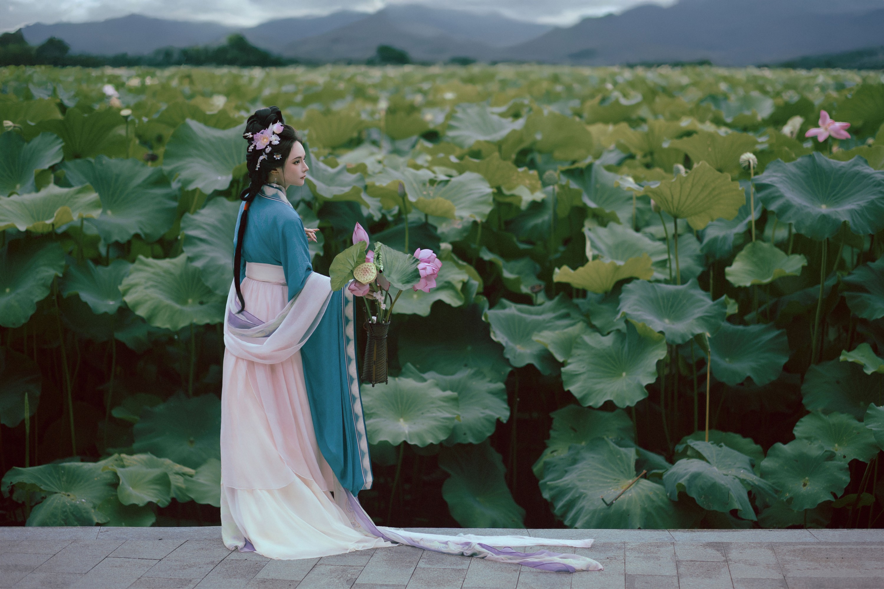 图片[5]-爱莫离 – 《荷香》[26P]-COS写真在线网