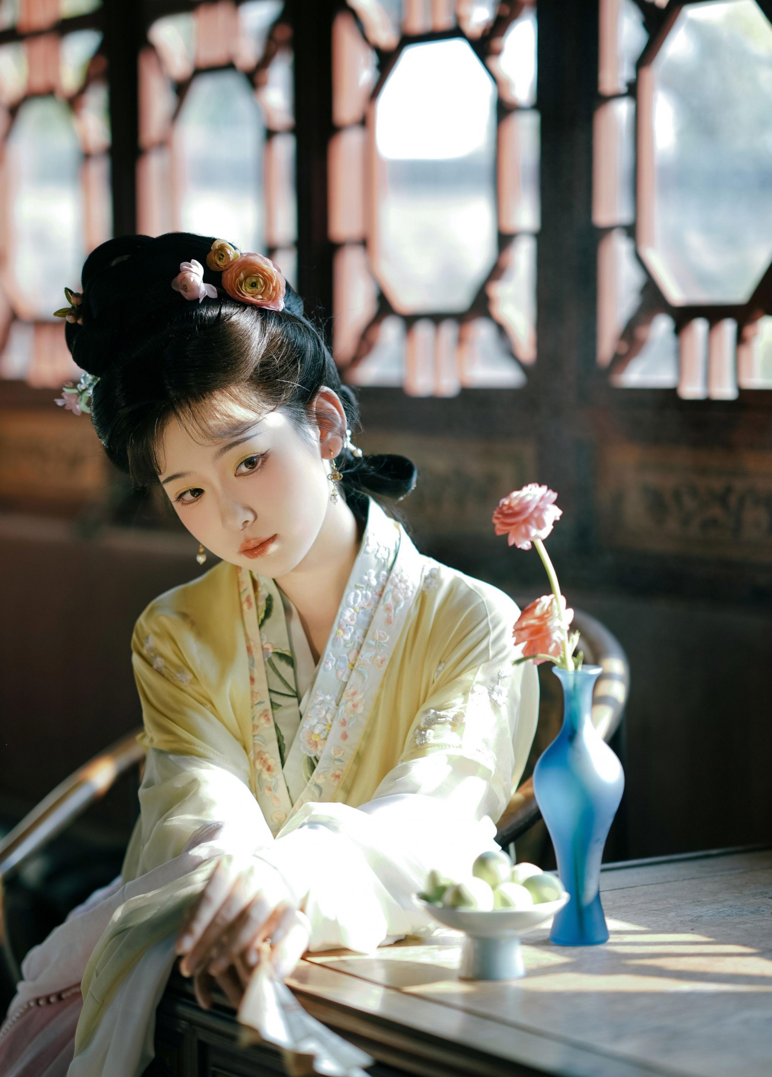 图片[2]-甜心芽芽 – 《观我旧往，同我仰春》[16P]-COS写真在线网