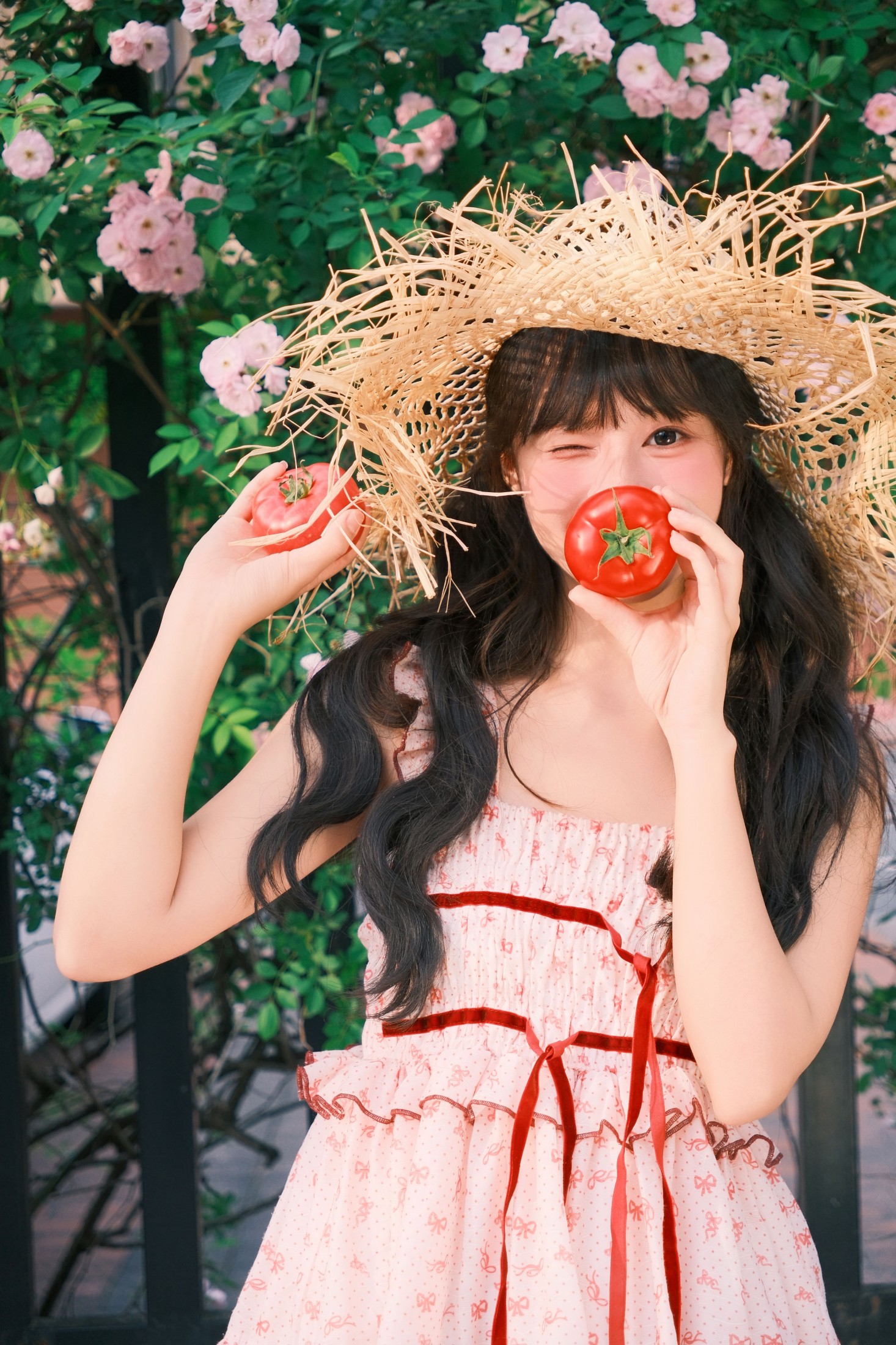 夏芋小年 – 《元气番茄》[39P]-COS写真在线网