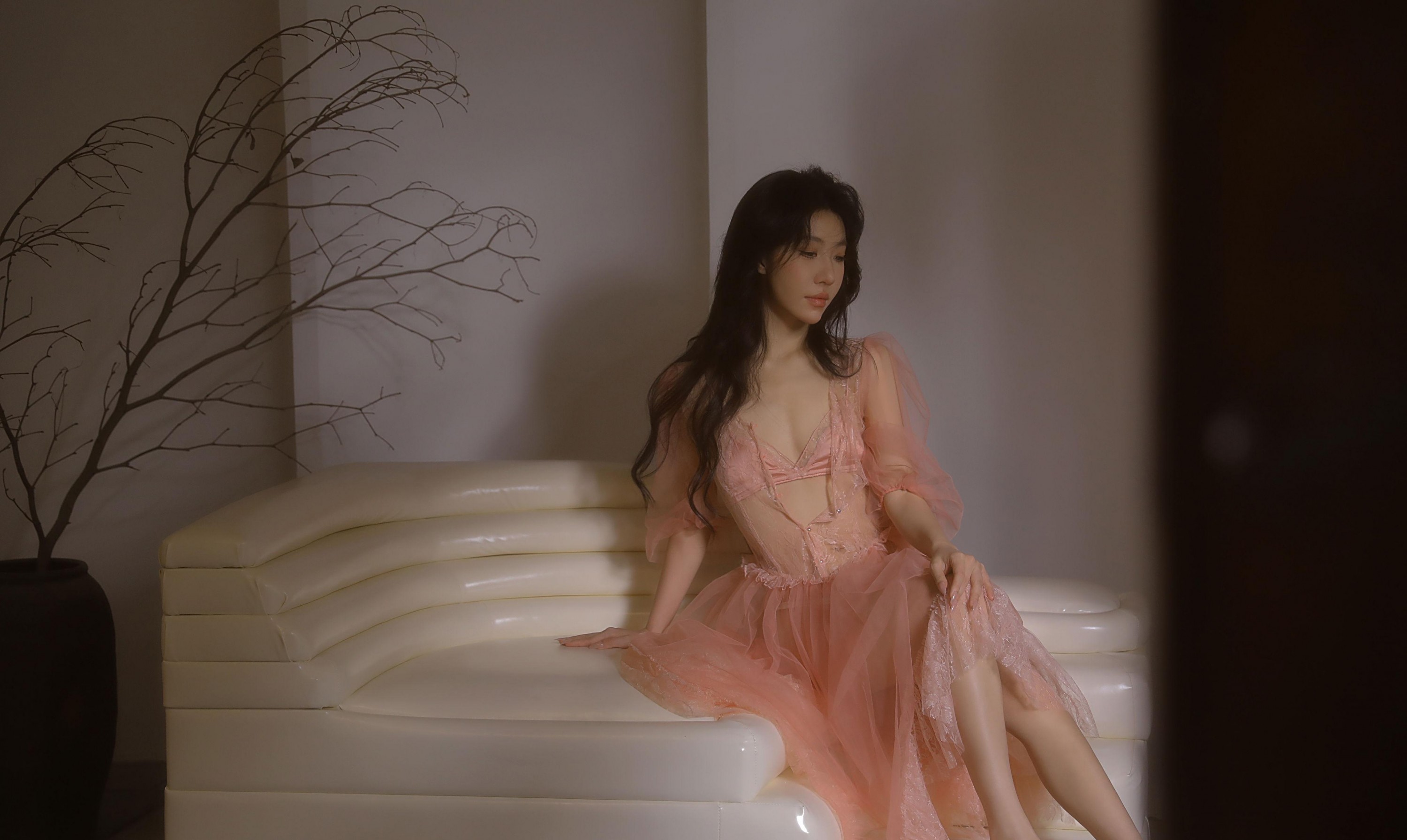 图片[2]-Wendy园子模特 – 《温柔长满枝头》[9P]-COS写真在线网