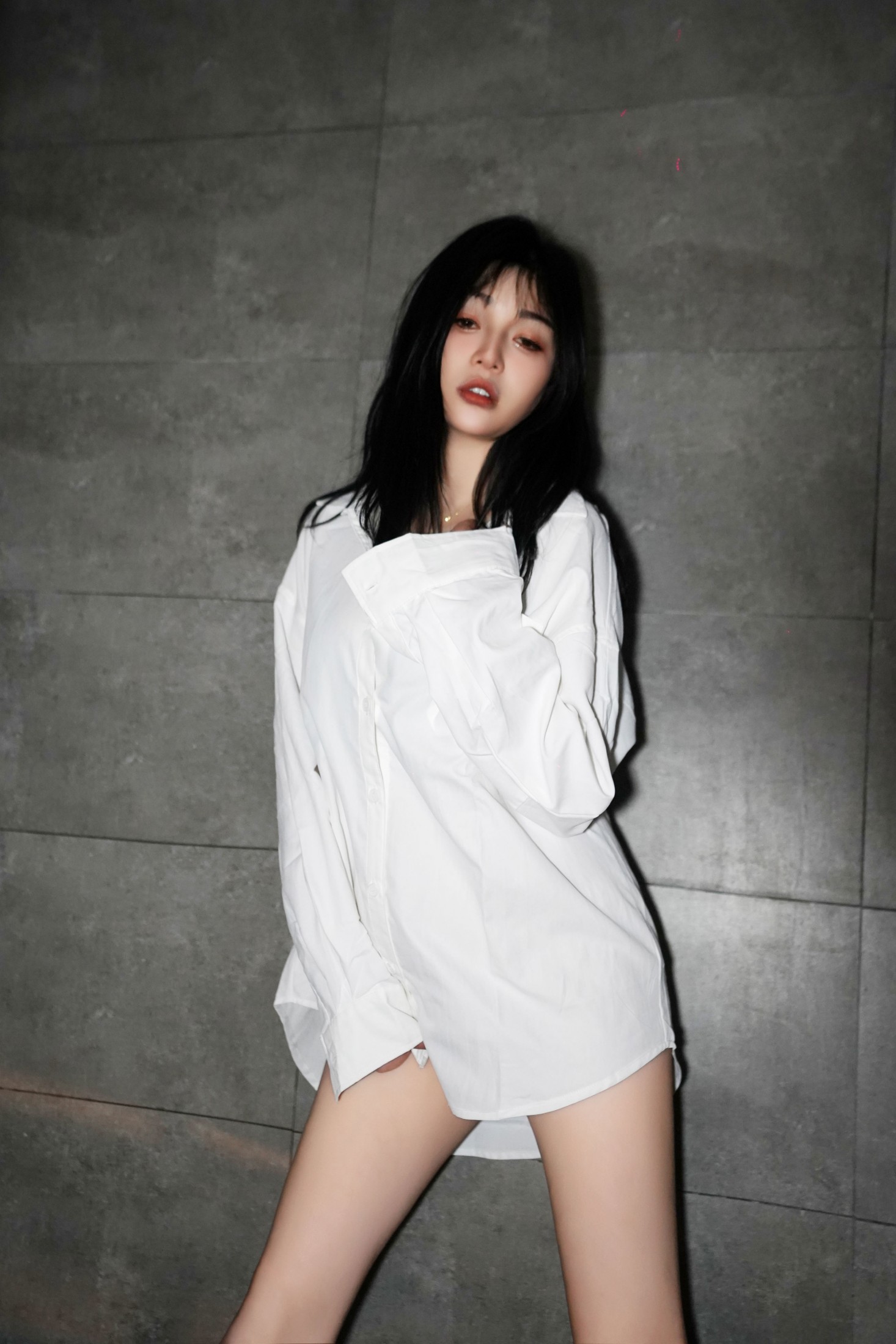 – 《浴室玉女》[13P]-COS写真在线网