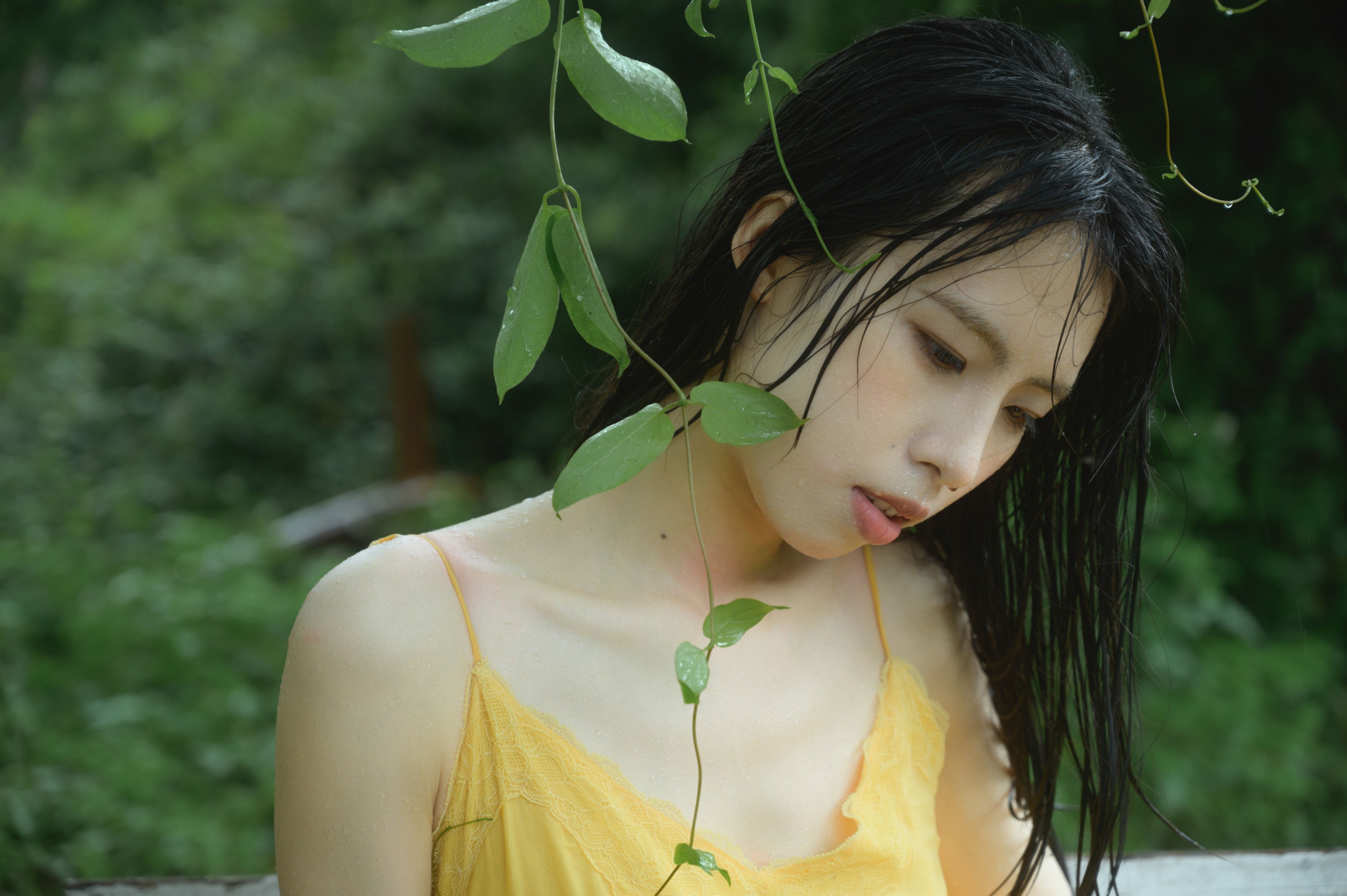 图片[4]-悲伤甜椒 – 《不如淋雨》[18P]-COS写真在线网