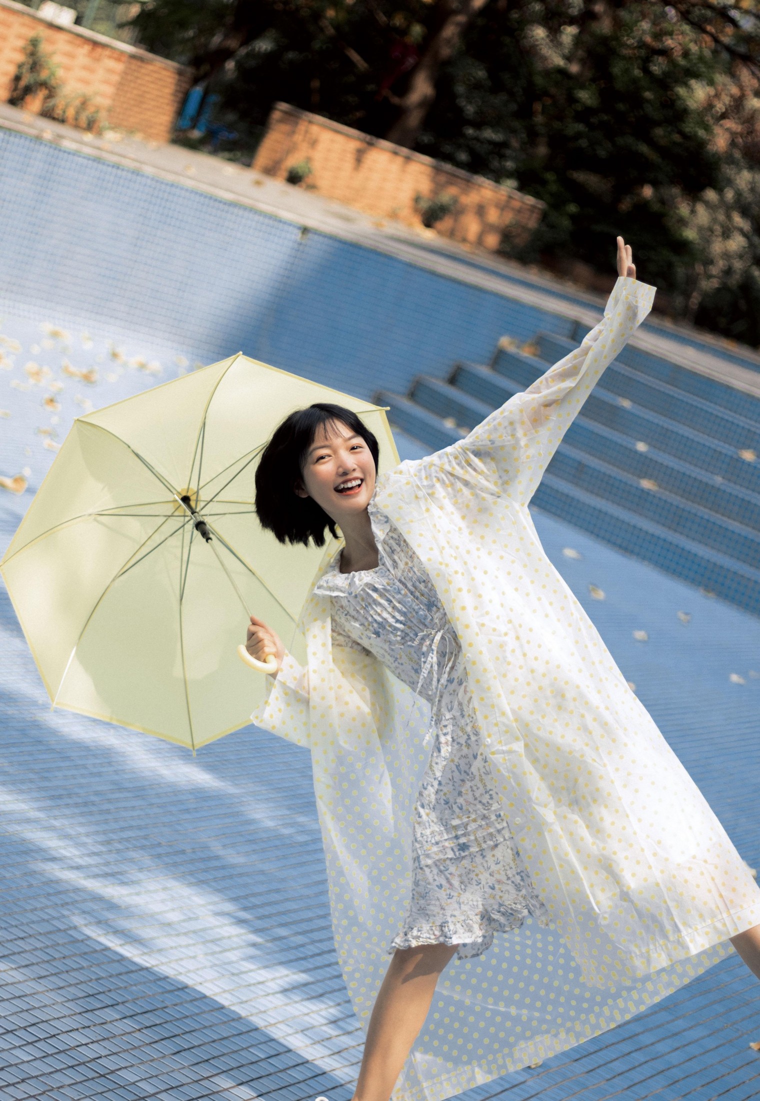 图片[2]-迎迎 – 《夏色笑容》[33P]-COS写真在线网
