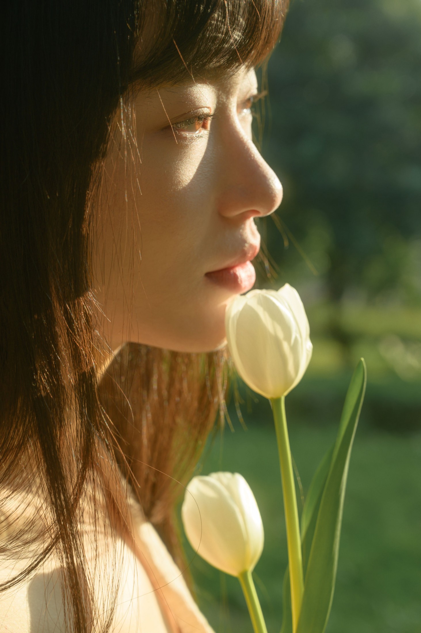 图片[5]-山野小果 – 《光与郁金香》[20P]-COS写真在线网