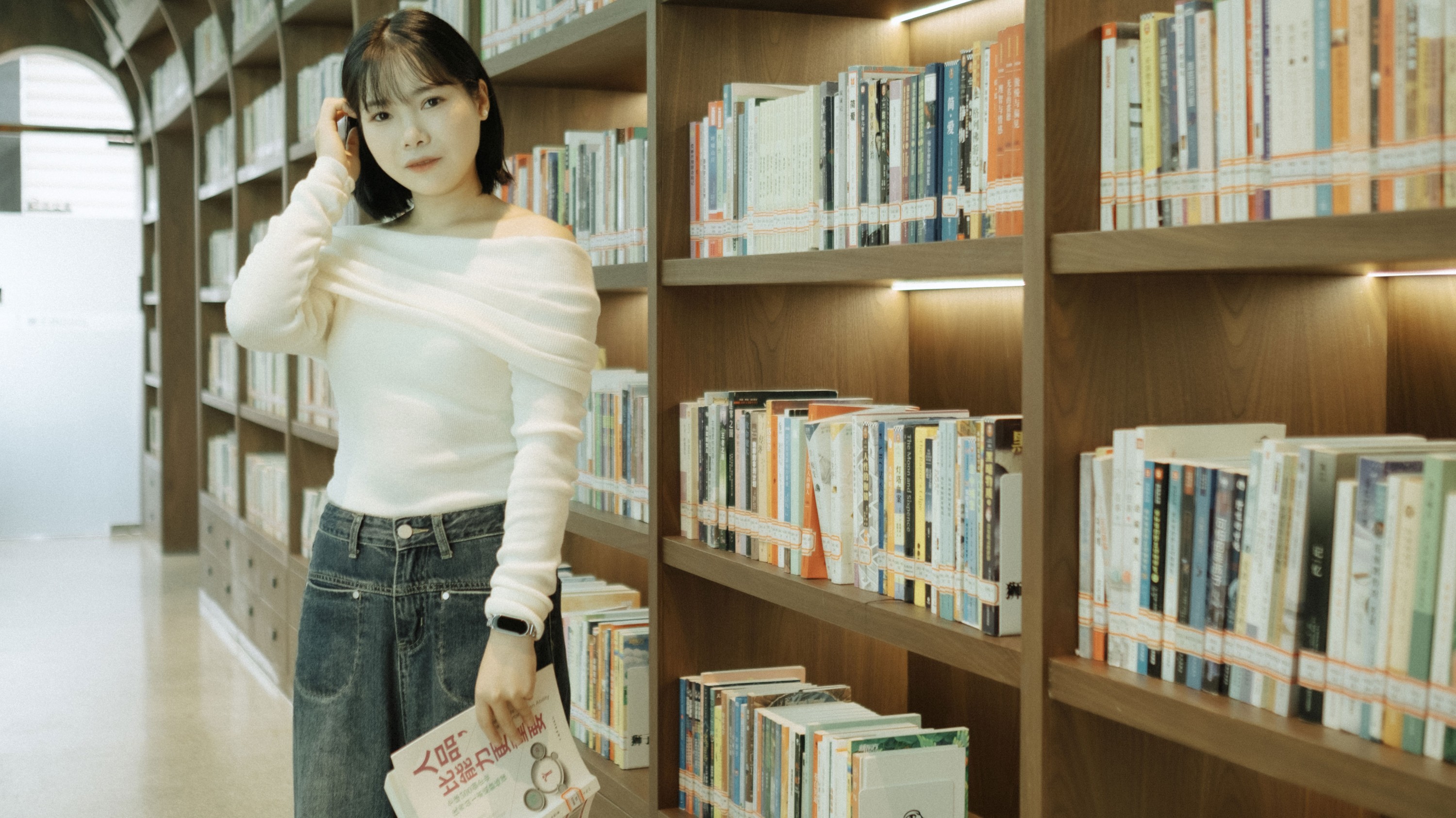 Y～ – 《午后图书馆》[26P]-COS写真在线网
