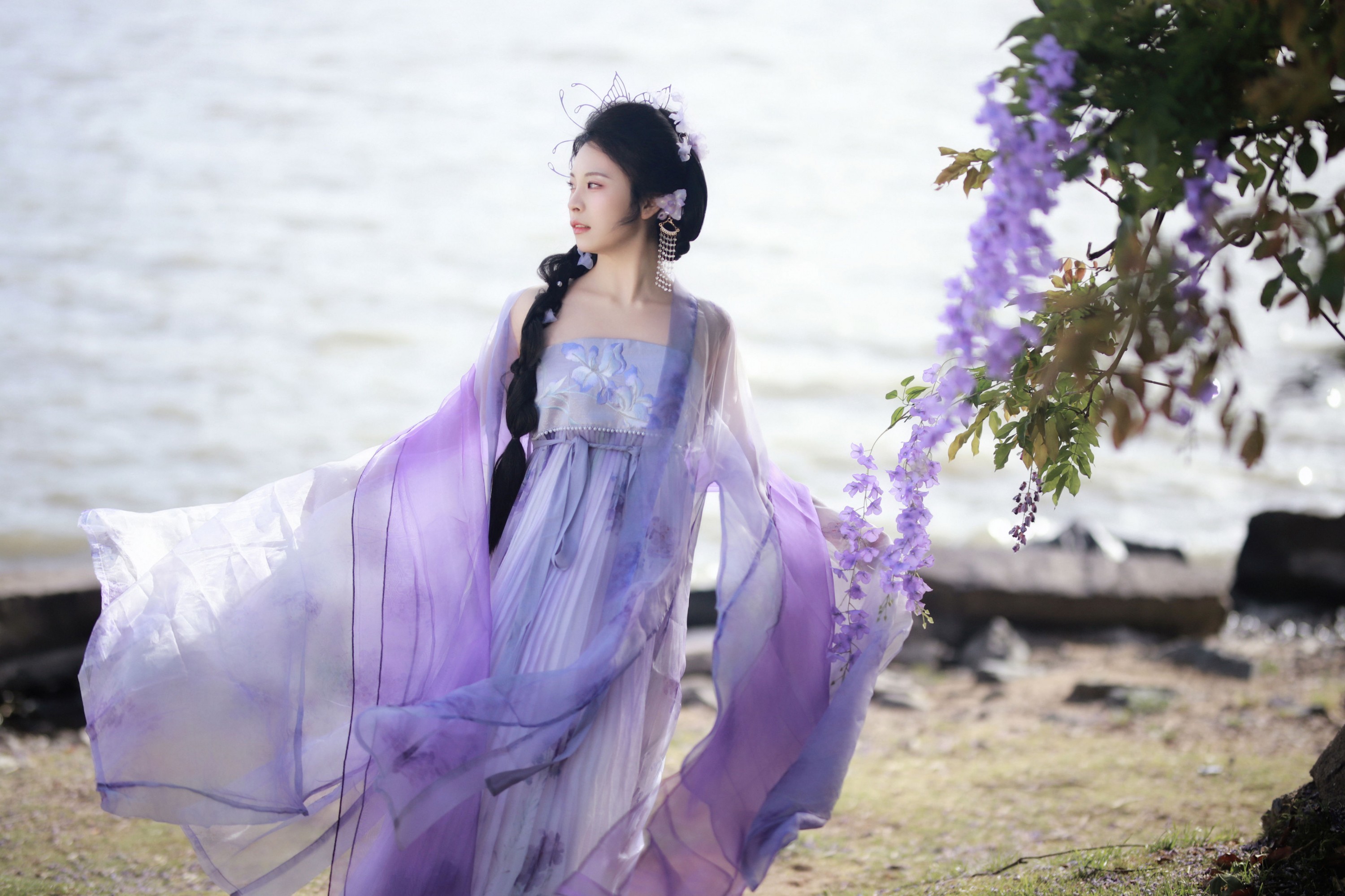 – 《紫藤花开》[11P]-COS写真在线网