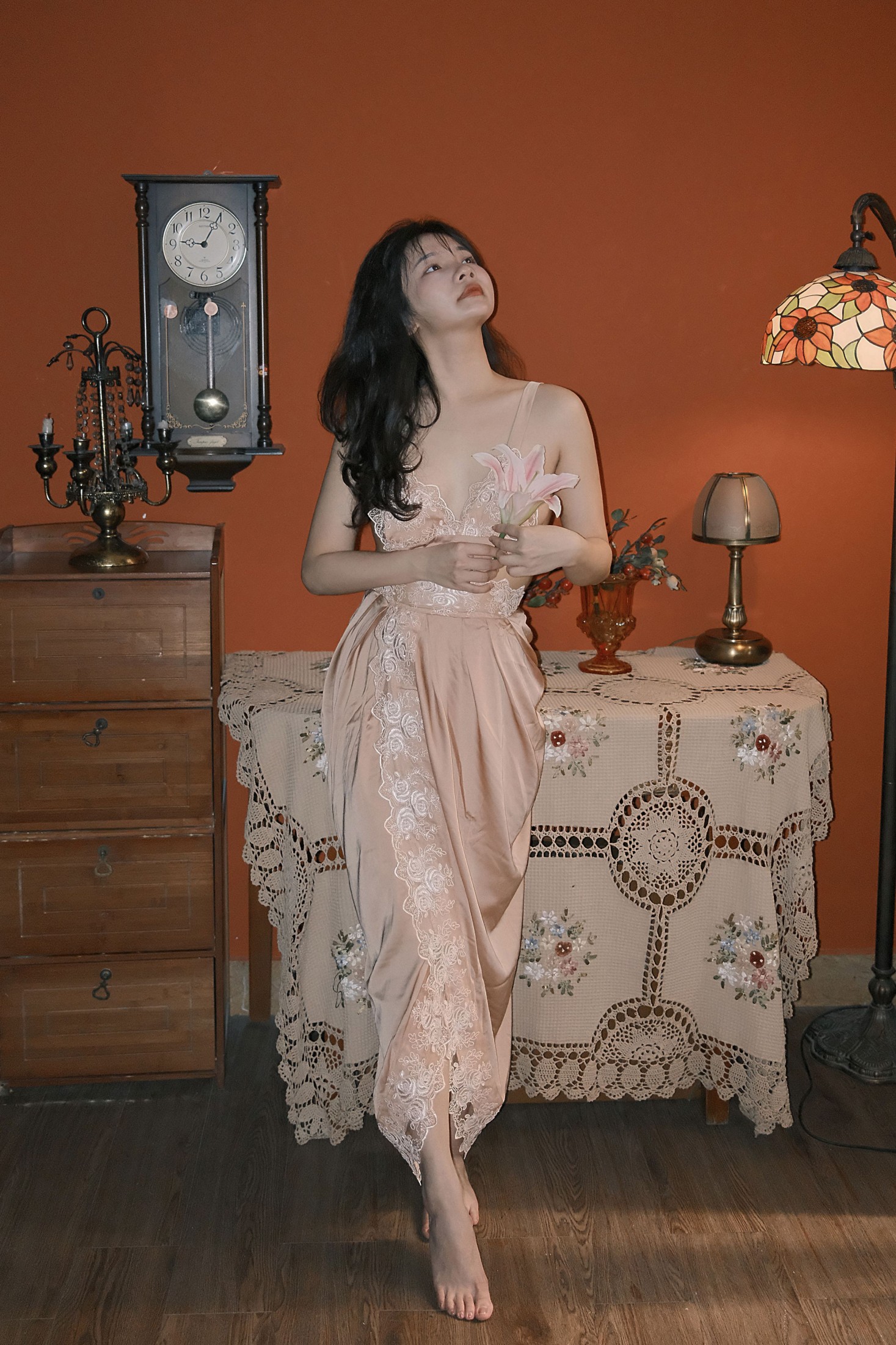 小肥羊不吃腊肠 – 《鎏光爱人》[17P]-COS写真在线网