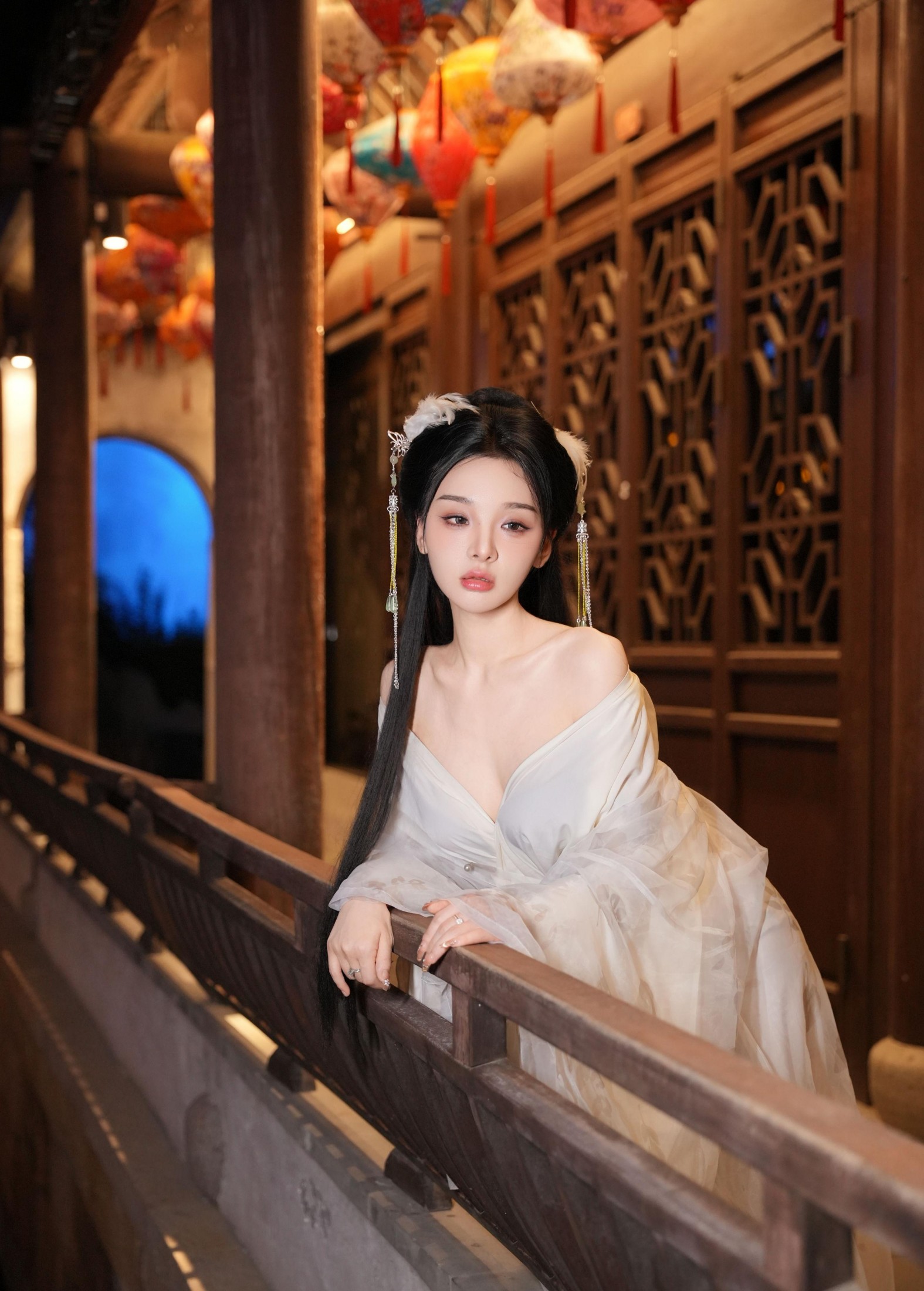 图片[2]-YY – 《夜景汉服》[14P]-COS写真在线网