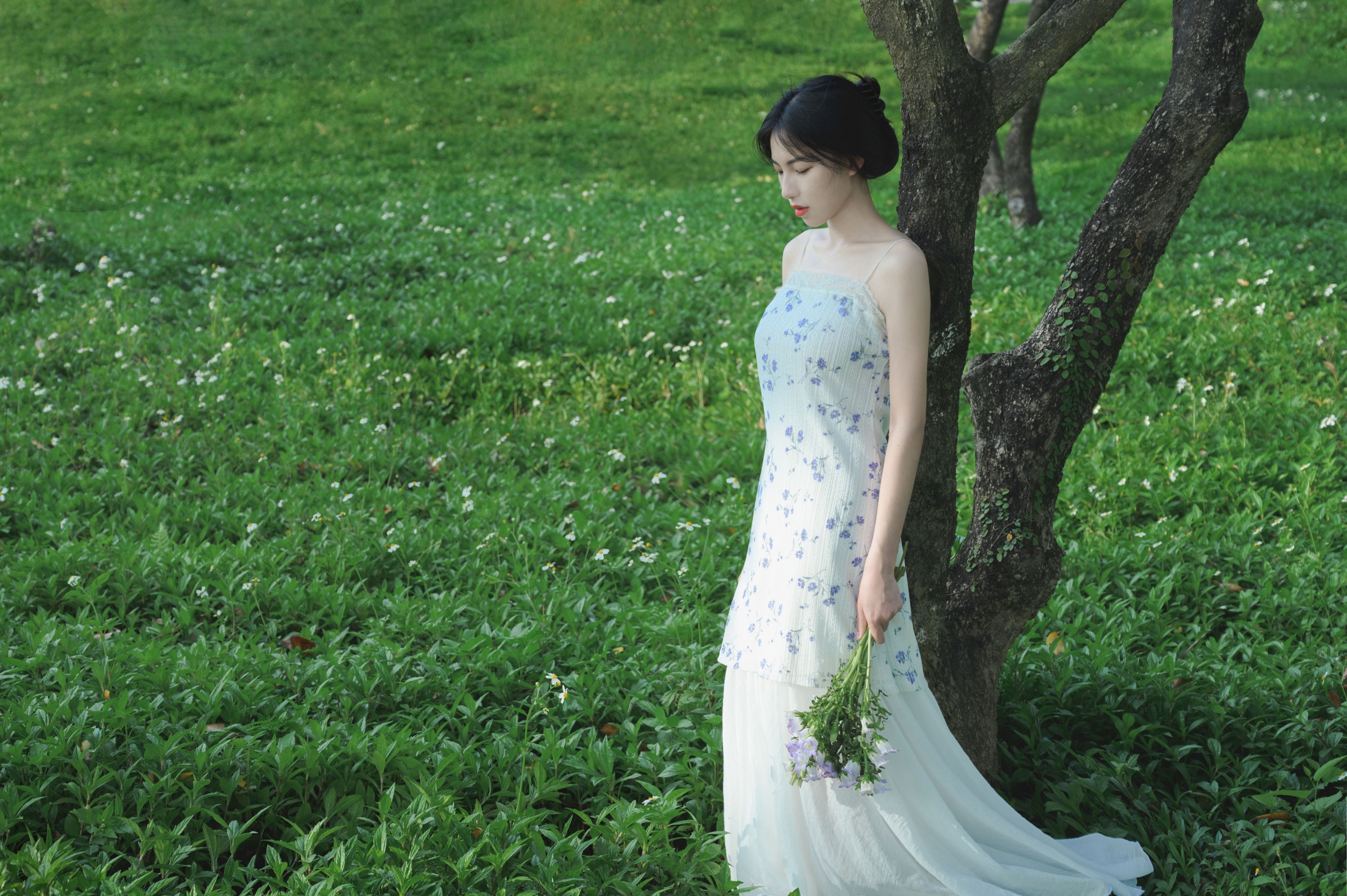 潘潘 – 《风与风铃》[17P]-COS写真在线网