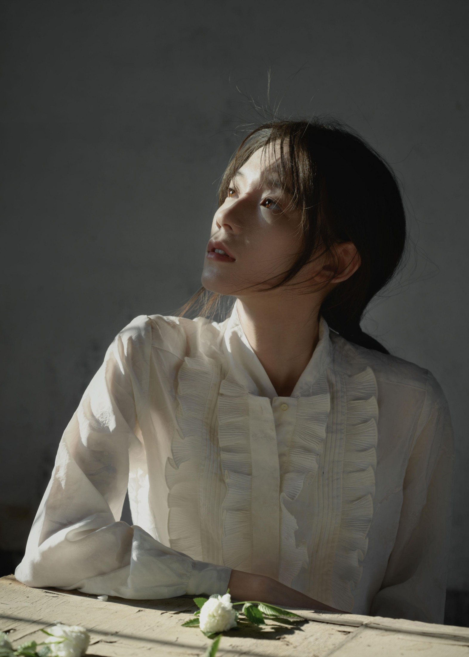 图片[2]-森森 – 《细碎光影》[14P]-COS写真在线网