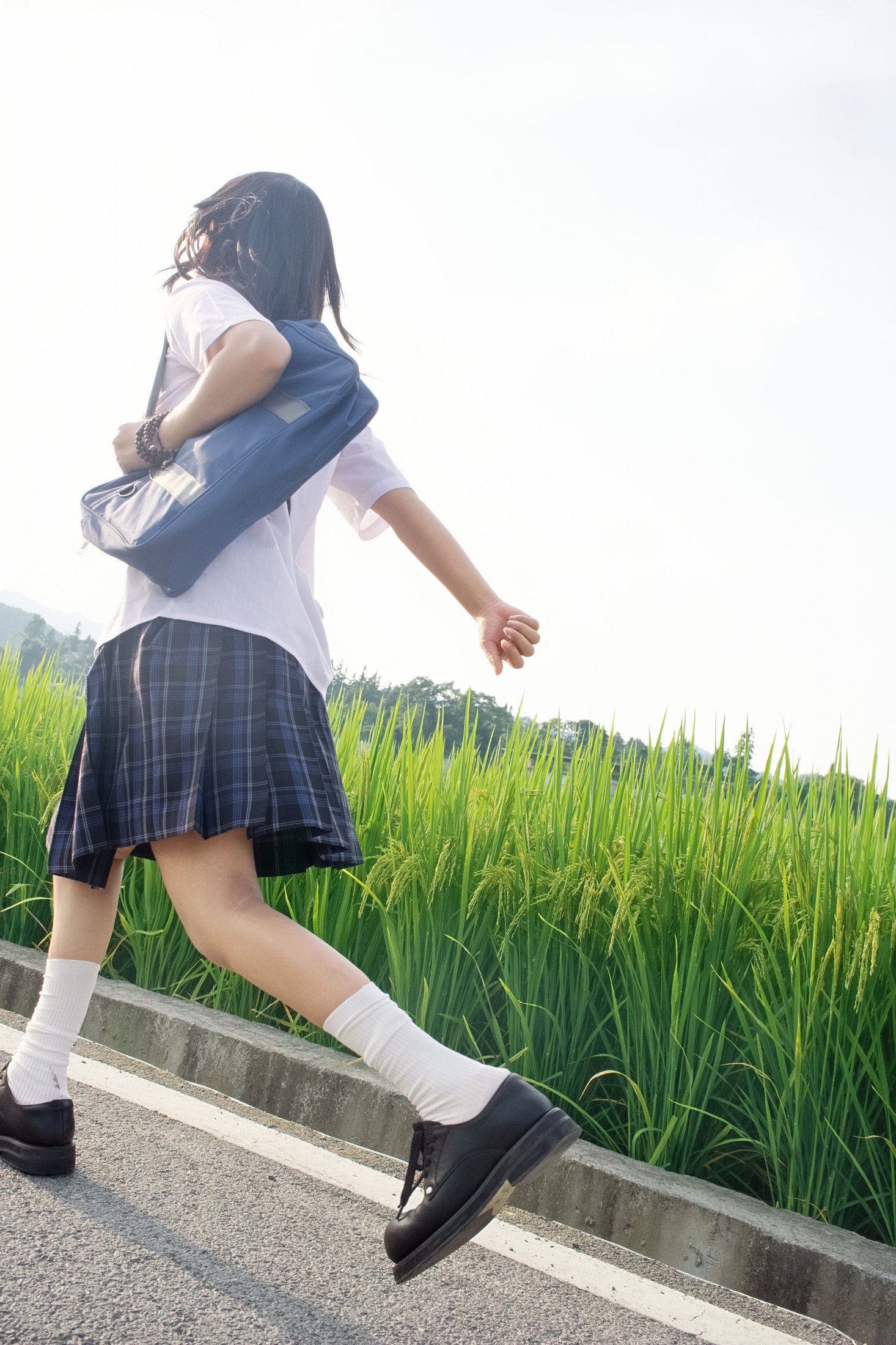 西元 – 《莉莉周的一天》[22P]-COS写真在线网
