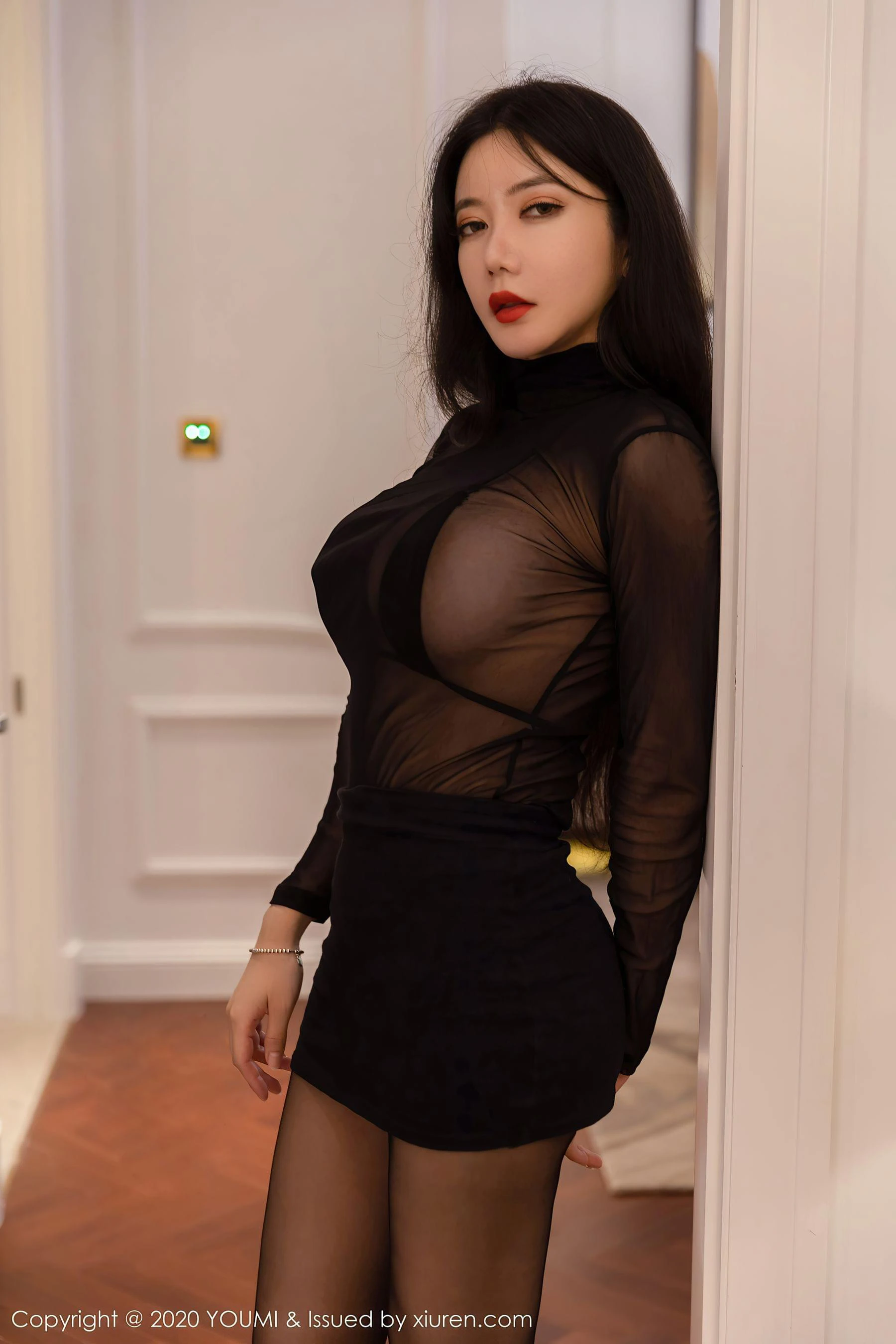 图片[4]-尤蜜荟YouMi Vol.576 心妍小公主-COS写真在线网